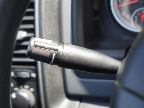 Used 2016 RAM 2500 Tradesman w/ Chrome Appearance Group AWD/4WD image 14