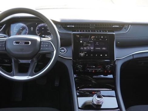 New 2026 Jeep Grand Cherokee L Laredo AWD/4WD image 15