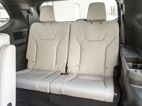 New 2025 Lexus TX 350 AWD image 9