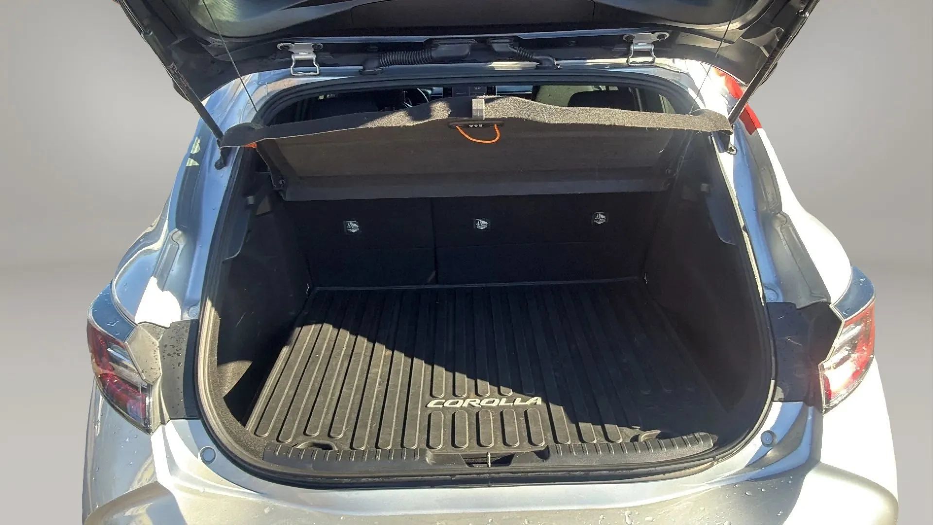 Used 2020 Toyota Corolla SE FWD image 7