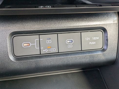 New 2026 Hyundai Tucson Blue SE image 29