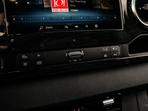 Used 2024 Mercedes-Benz Sprinter 3500 image 55