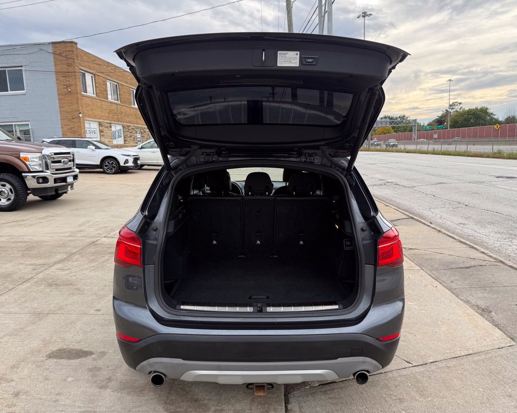 Used 2018 BMW X1 xDrive28i AWD/4WD image 18