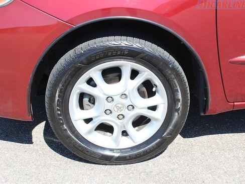 Used 2005 Toyota Sienna XLE AWD/4WD image 4