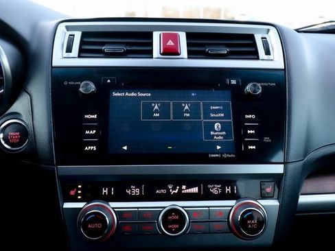 Used 2017 Subaru Outback 3.6R Limited image 57