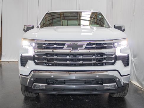 New 2026 Chevrolet Silverado 1500 LTZ w/ LTZ Premium Package image 2