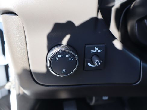 Used 2025 Chevrolet Express 3500 LS image 18