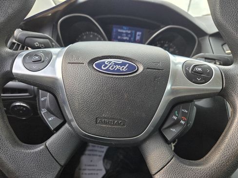 Used 2013 Ford Focus SE image 9