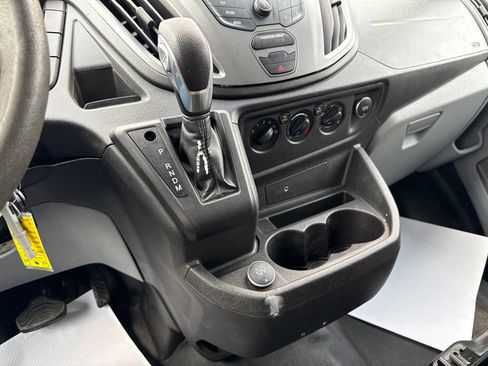 Used 2017 Ford Transit 250 148 Low Roof RWD image 33