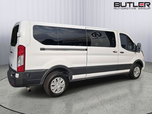 Used 2024 Ford Transit 350 XLT RWD image 4