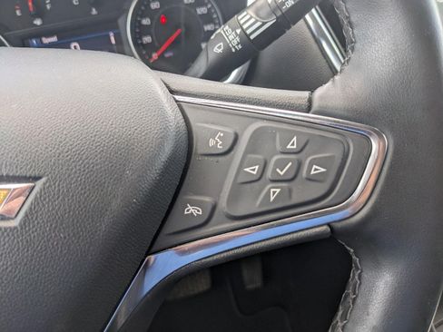 Used 2024 Chevrolet Equinox LT AWD/4WD image 14