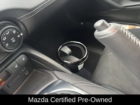 Certified 2025 MAZDA MX-5 Miata Club w/ Appearance Package RWD image 40