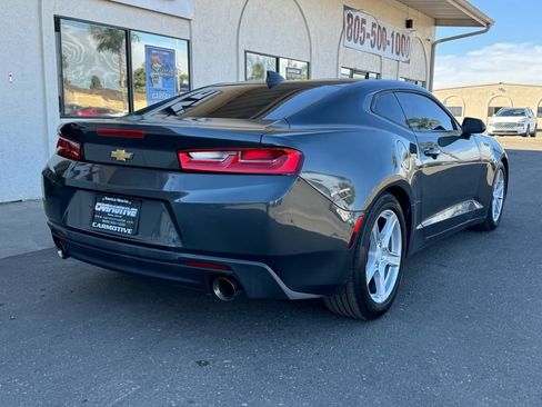 Used 2017 Chevrolet Camaro LT w/ Technology Package RWD image 4