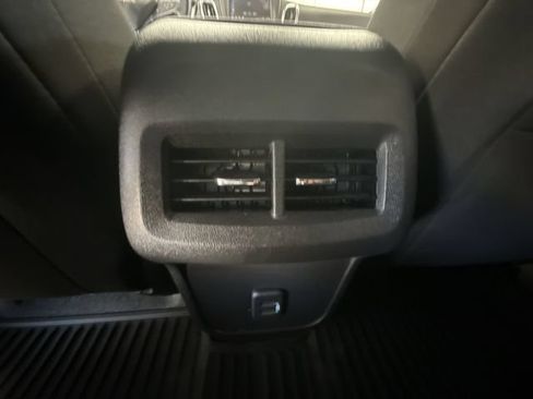 Certified 2024 Chevrolet Equinox LT AWD/4WD image 20