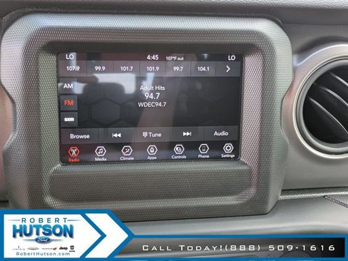 Used 2021 Jeep Gladiator Sport image 17