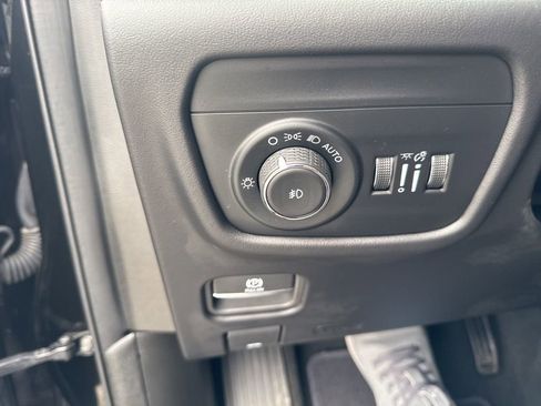 Used 2024 Jeep Grand Cherokee L Summit image 19