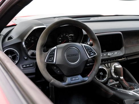Used 2017 Chevrolet Camaro ZL1 image 13