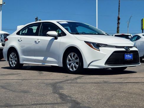 Used 2023 Toyota Corolla LE FWD image 27