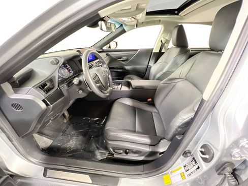 Used 2023 Lexus ES 350 w/ Premium Package image 21