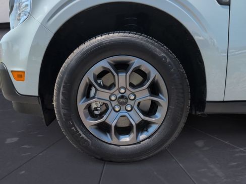 Used 2022 Ford Maverick XLT FWD image 25