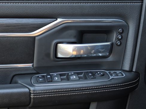 Used 2024 RAM 3500 Laramie w/ Night Edition AWD/4WD image 13