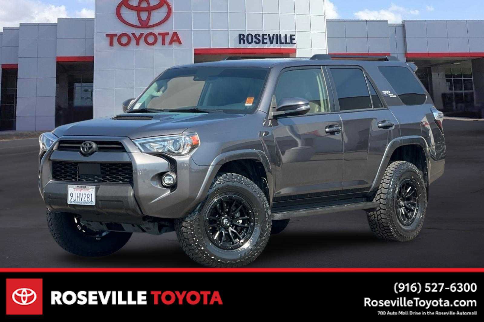 Used 2023 Toyota 4Runner TRD Off-Road Premium w/ Moonroof Package AWD/4WD image 1