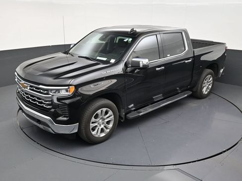 Used 2024 Chevrolet Silverado 1500 LTZ RWD image 12