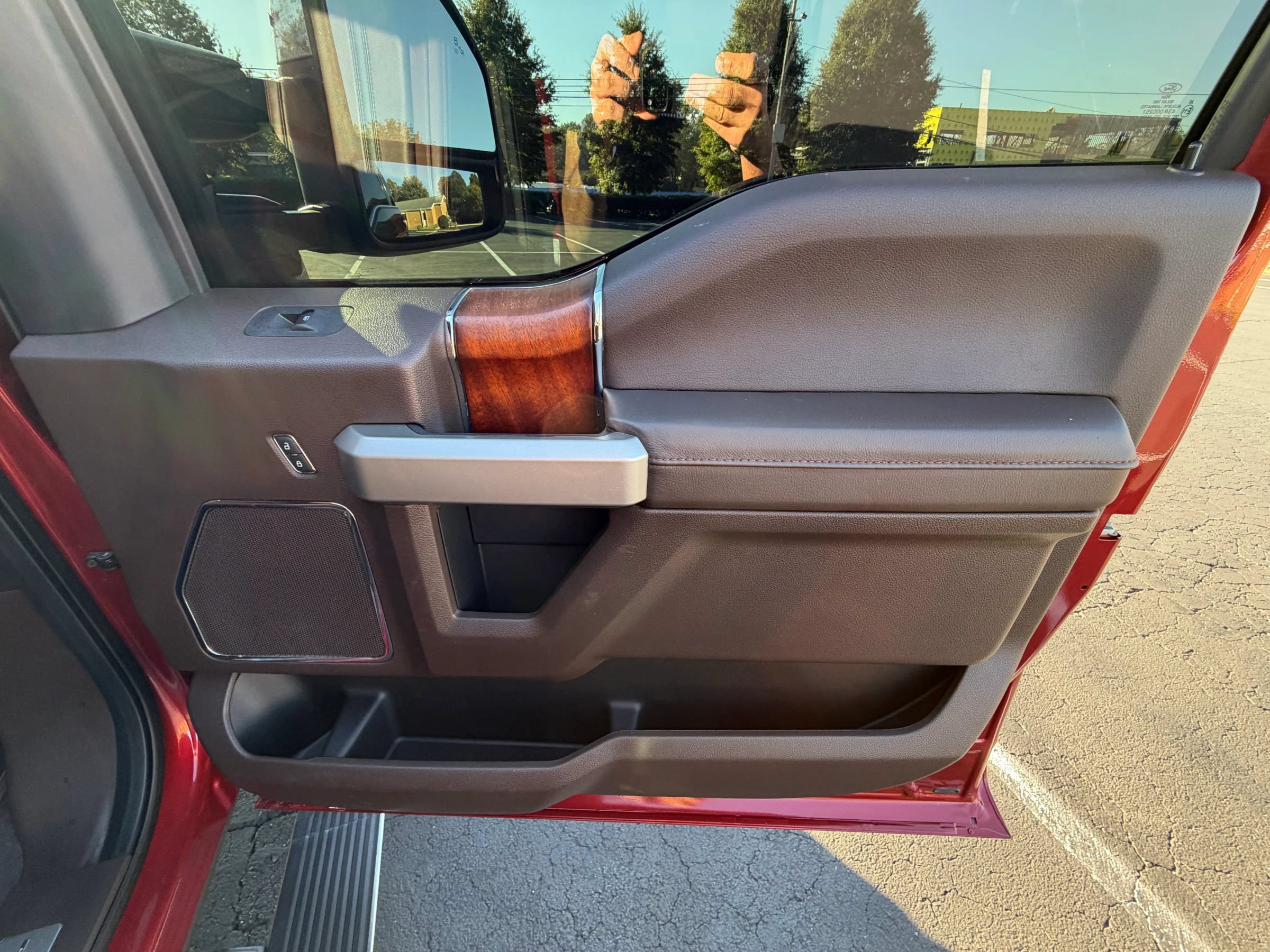 Used 2019 Ford F450 King Ranch w/ King Ranch Ultimate Package AWD/4WD image 22