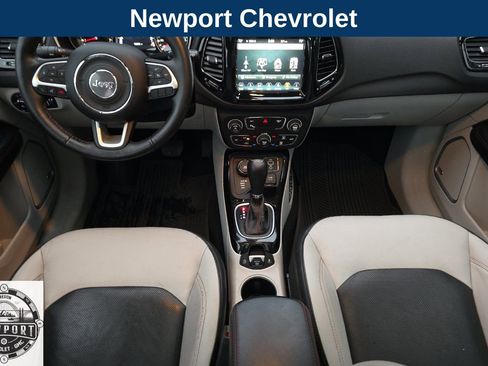 Used 2018 Jeep Compass Limited w/ Navigation Group image 14