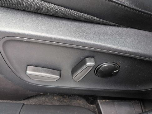 Certified 2025 Ford Escape ST-Line w/ Equipment Group 301A FWD image 13