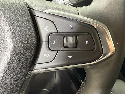 Used 2025 Chevrolet Trax ACTIV w/ Driver Confidence Package image 28