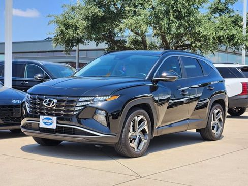 Certified 2024 Hyundai Tucson SEL w/ Convenience Package FWD image 2