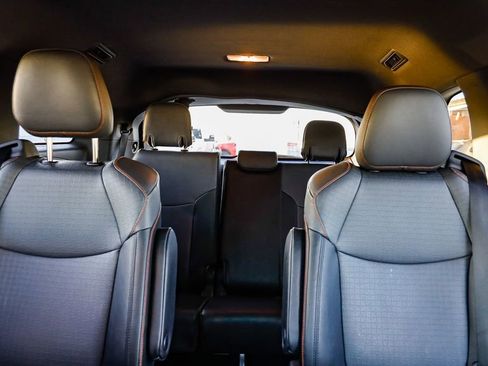 Used 2024 Toyota Sienna XSE w/ XSE Plus Package image 27