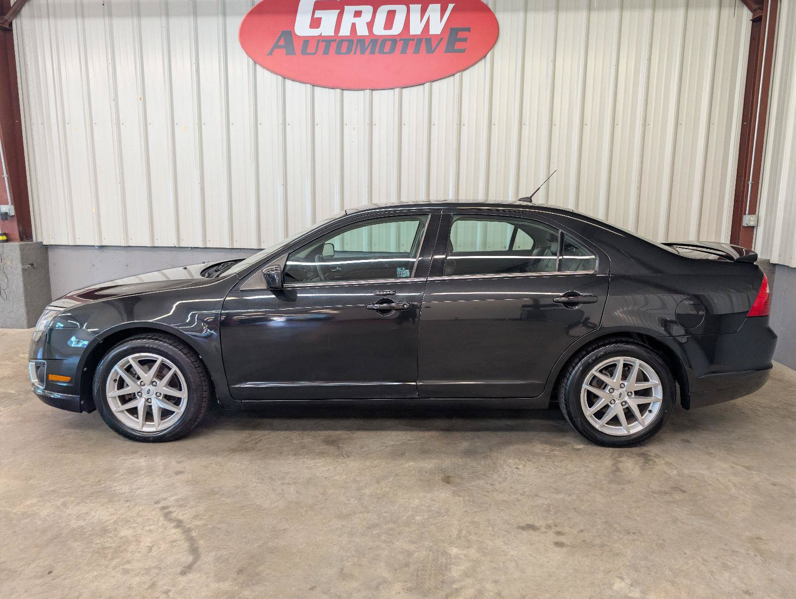Used 2012 Ford Fusion SEL FWD image 15