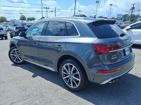 Used 2023 Audi SQ5 Premium w/ Convenience Package AWD/4WD image 6