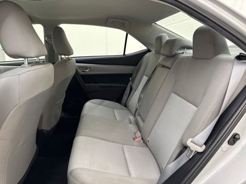 Used 2015 Toyota Corolla LE image 25