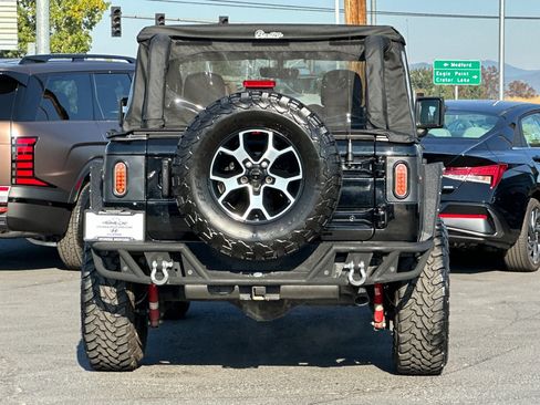 Used 2022 Jeep Wrangler Rubicon image 5