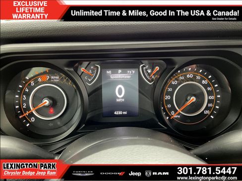 Used 2025 Jeep Wrangler Unlimited Sport AWD/4WD image 13