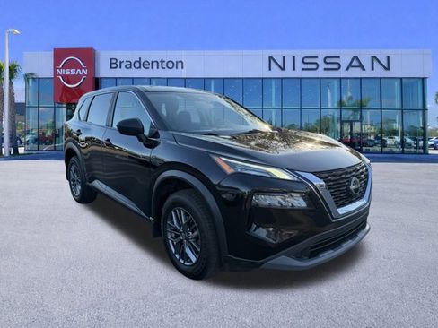 Certified 2023 Nissan Rogue S image 3