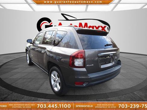 Used 2017 Jeep Compass Latitude image 7
