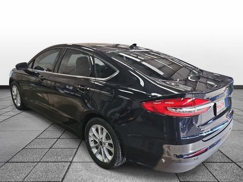 Used 2020 Ford Fusion SE FWD image 7