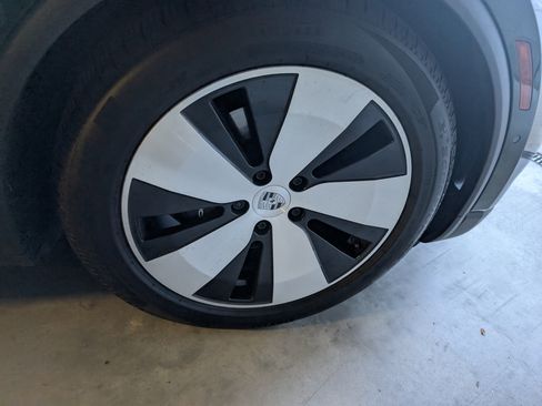 Used 2025 Porsche Macan Electric image 19