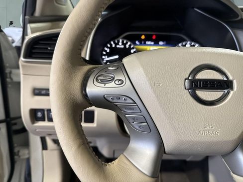 Used 2018 Nissan Murano SL w/ Moonroof Package image 15