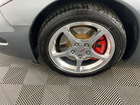 Used 2003 Chevrolet Corvette Coupe w/ Preferred Equipment Group image 21