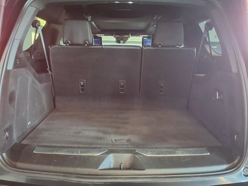 Used 2023 Cadillac Escalade ESV Premium Luxury w/ LPO, Radiant Package AWD/4WD image 7