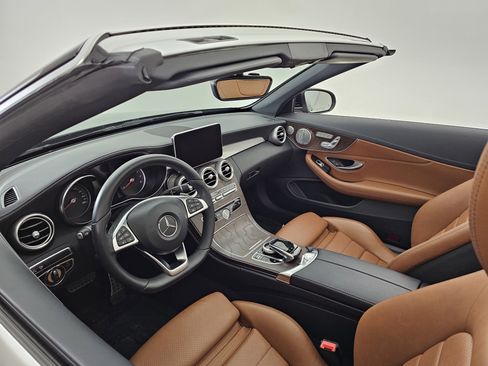 Used 2017 Mercedes-Benz C 300 Cabriolet image 35