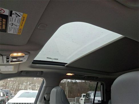 Certified 2022 Toyota Highlander Platinum image 14