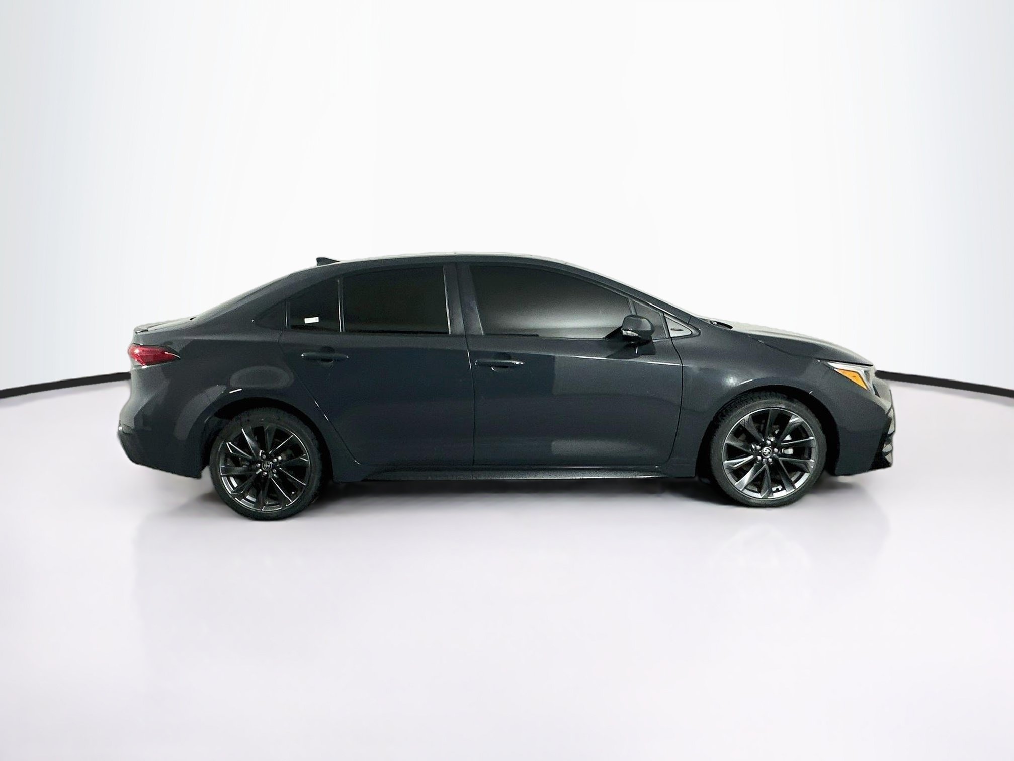 Used 2024 Toyota Corolla XSE FWD image 10