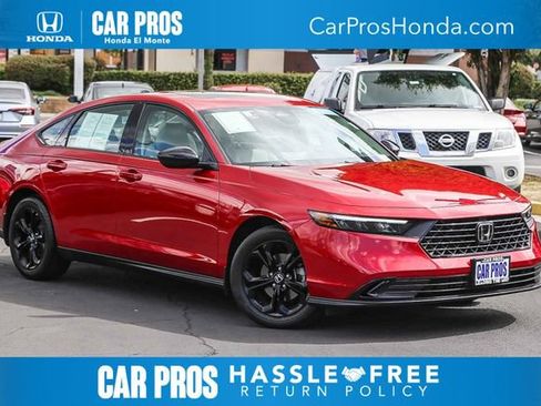 Certified 2025 Honda Accord SE image 1