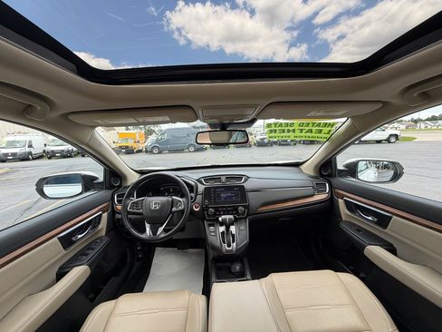 Used 2017 Honda CR-V Touring image 17